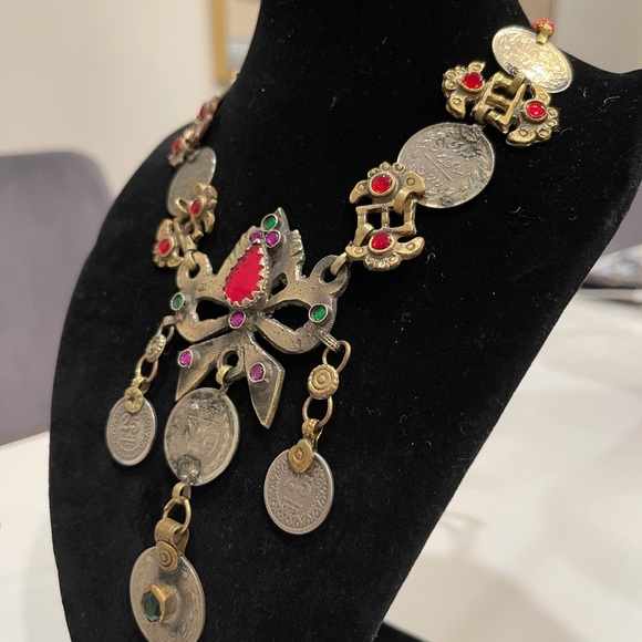 Afghani Necklace - Picture 4 of 4